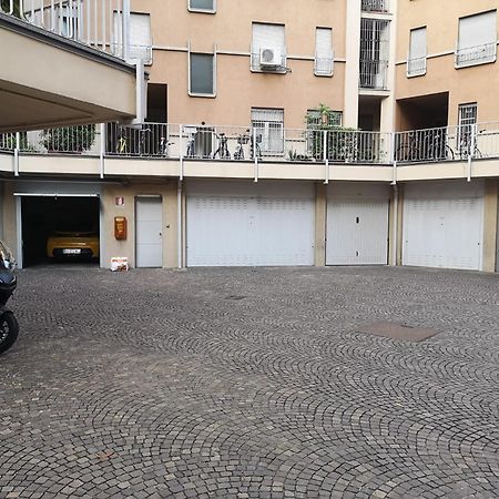 Appartamento Cadolini - Secured Parking! - Duomo In 20 Min - Quiteness And Garden Milano Esterno foto