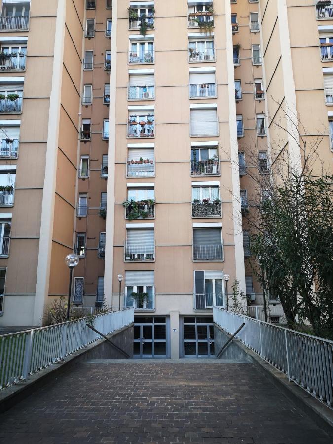 Appartamento Cadolini - Secured Parking! - Duomo In 20 Min - Quiteness And Garden Milano Esterno foto